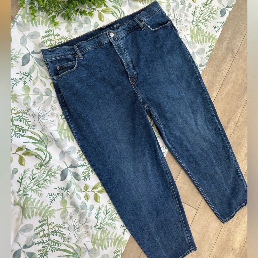 Old Navy Plus Women's Extra High Rise Jeans Sky Hi Straight Secret Slim Pockets